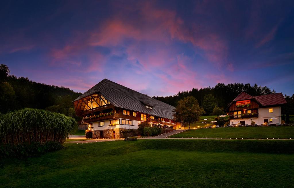 Το κτήριο όπου στεγάζεται  το κατάλυμα σε φάρμα