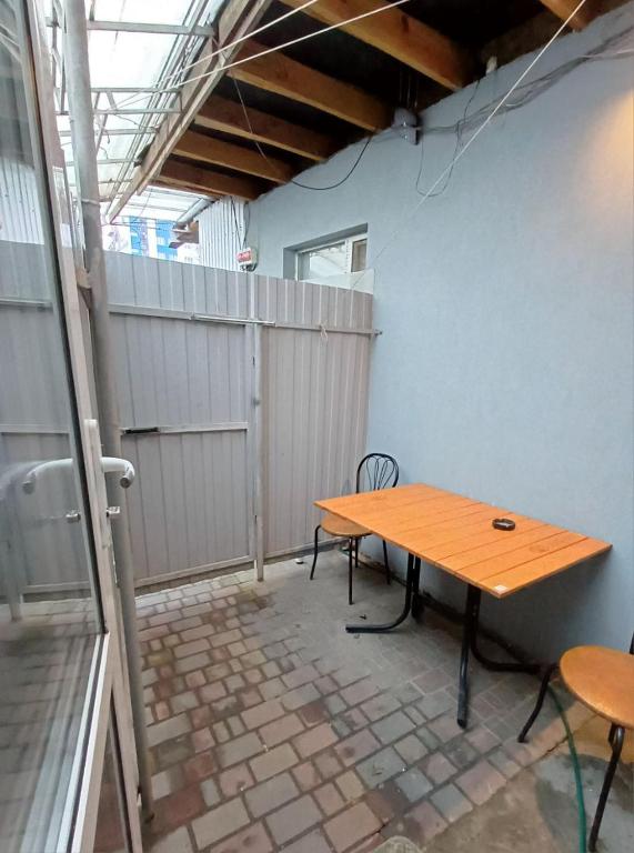 En balkon eller terrasse på 1 комн квартира, свой двор