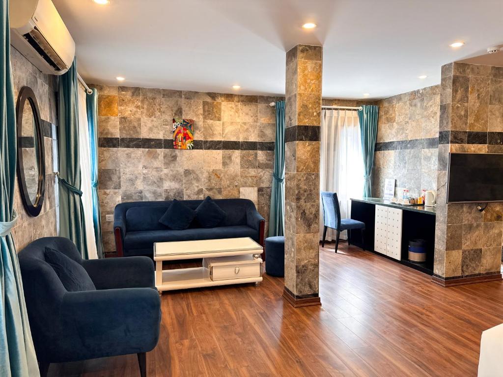 Suite Nhìn Ra Vườn