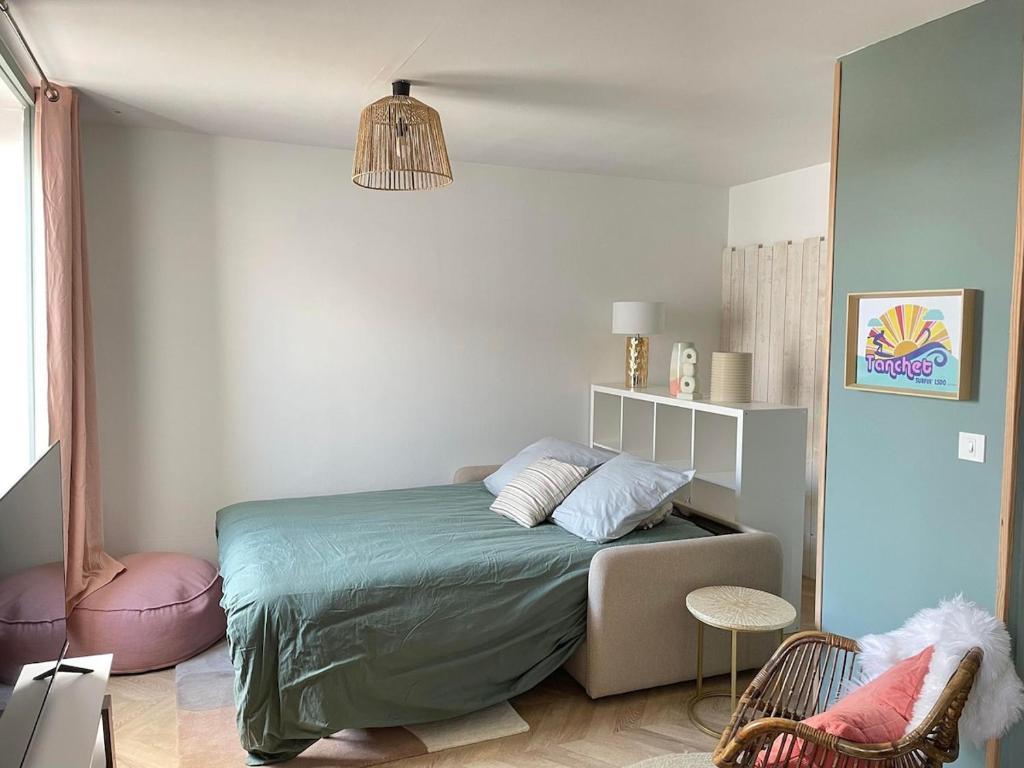 .Surfin' La Chaume. - Housity