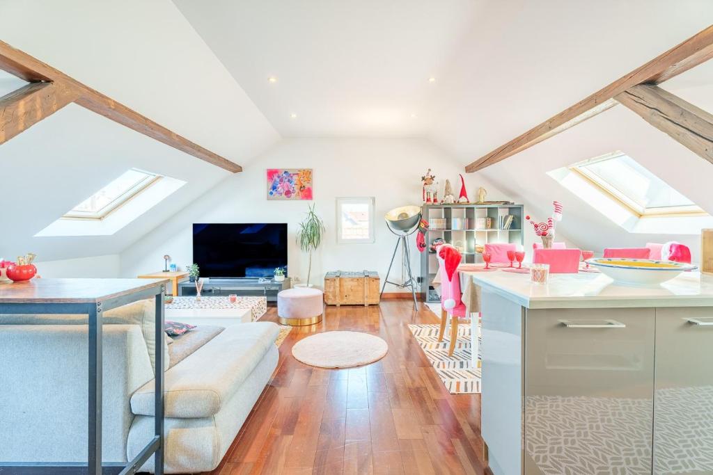 Μια τηλεόραση ή/και κέντρο ψυχαγωγίας στο Appartement proche Strasbourg