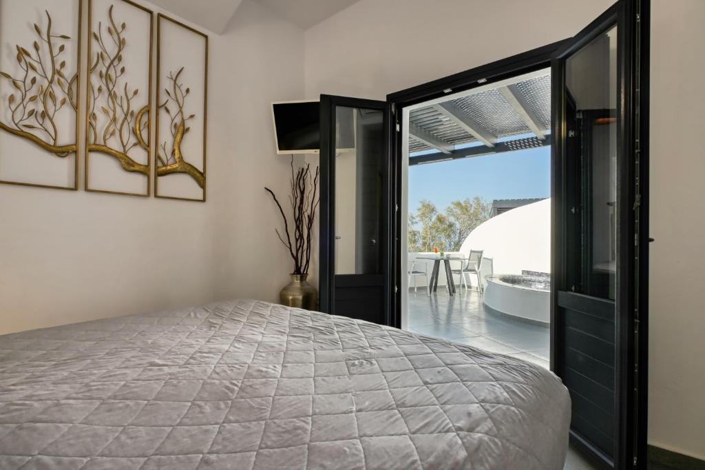 Oia Suites - 11