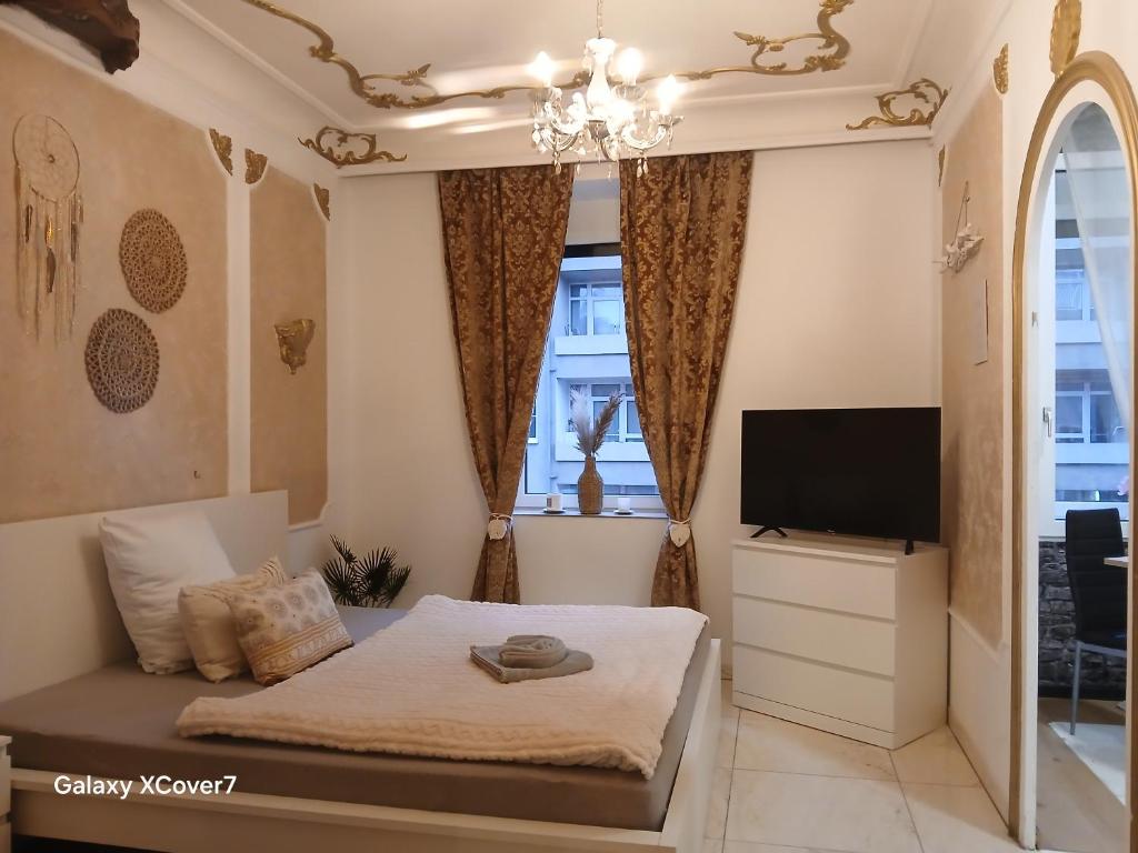 Μια τηλεόραση ή/και κέντρο ψυχαγωγίας στο Honor - Extravaganz