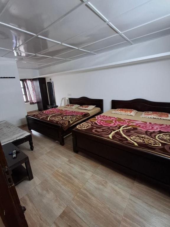 Una cama o camas en una habitación de Rc home stay