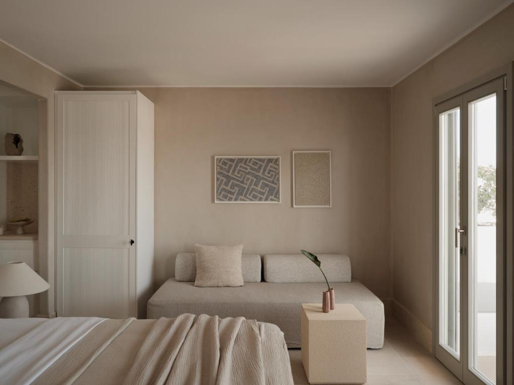 Akria Seaside Suites - 6