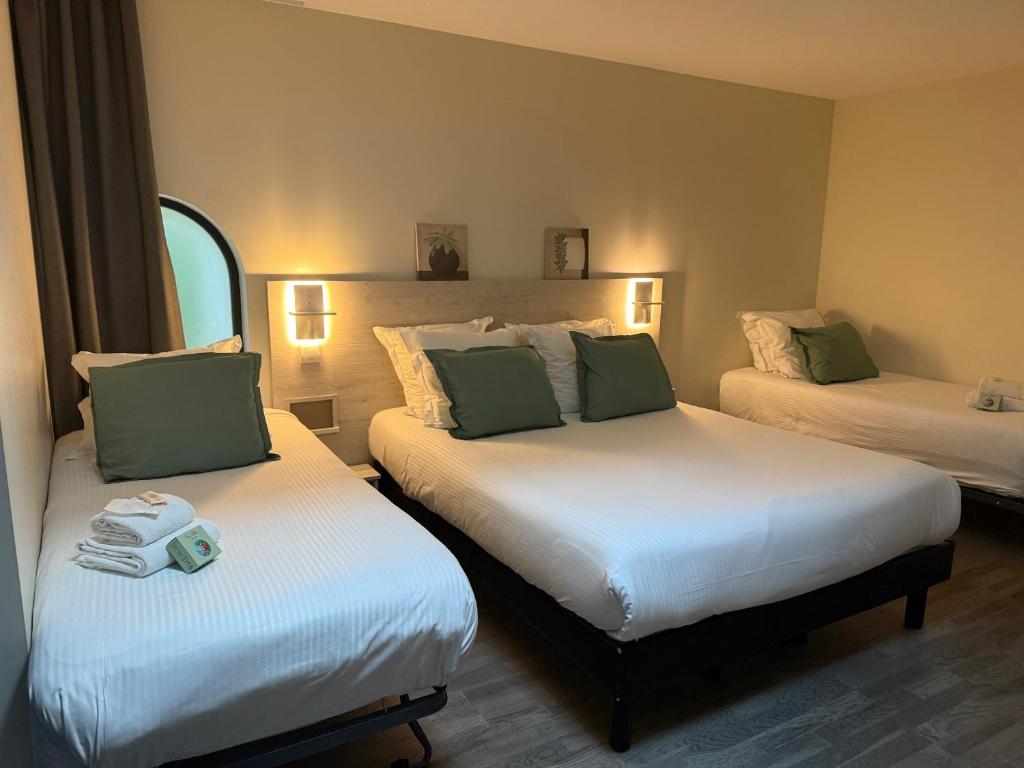 Hôtel La Fabrique - Habitación Familiar (4 Adultos)