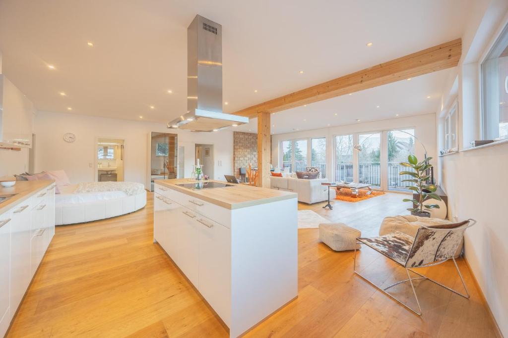 Kuchyň nebo kuchyňský kout v ubytování Luxury City Penthouse Villach