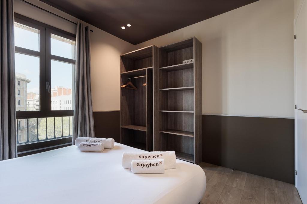 Enjoybcn Miro Apartments - 18