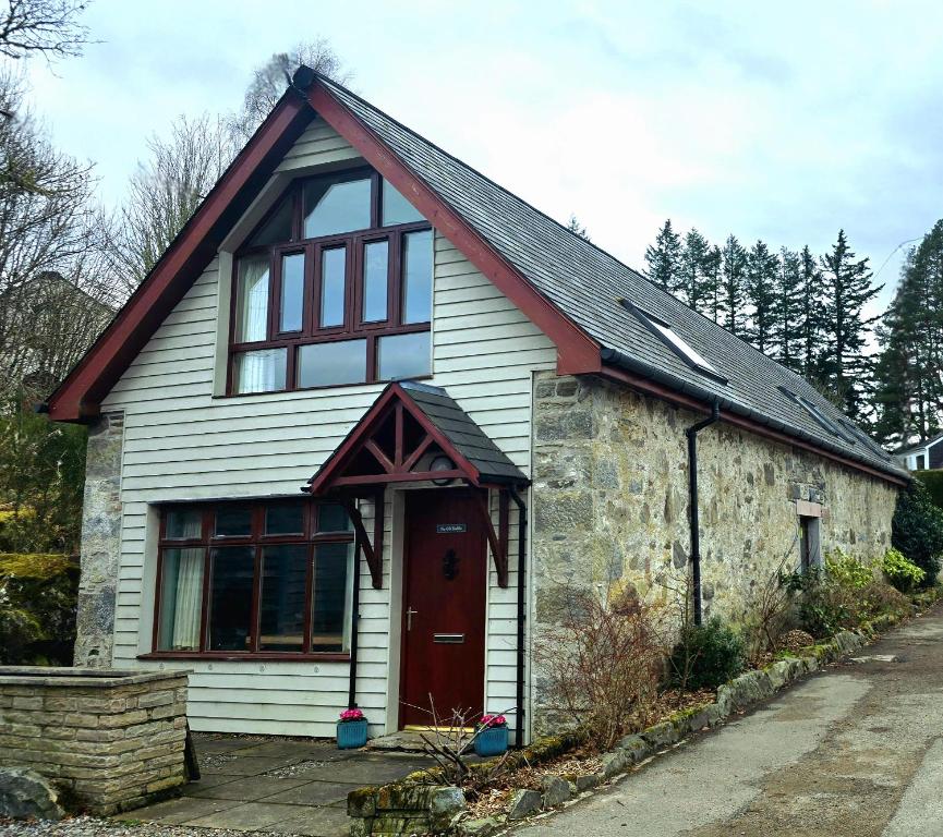 Hoone, kus puhkemaja asub