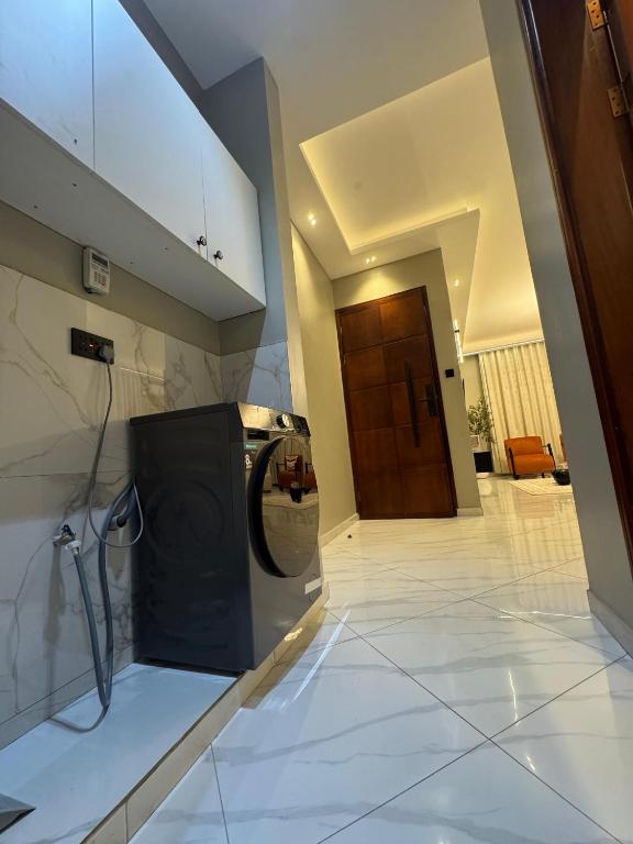 Χώρος καθιστικού στο Elroi homes