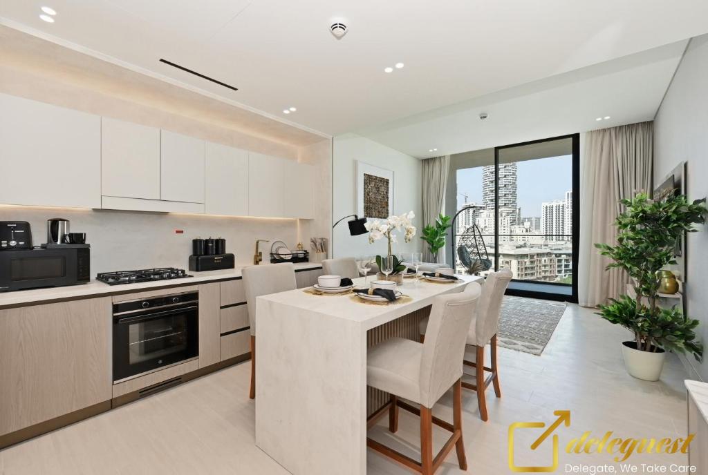 Are High-Floor Homes with Beautiful Views Really Worth It? - Apartment With High Floor View