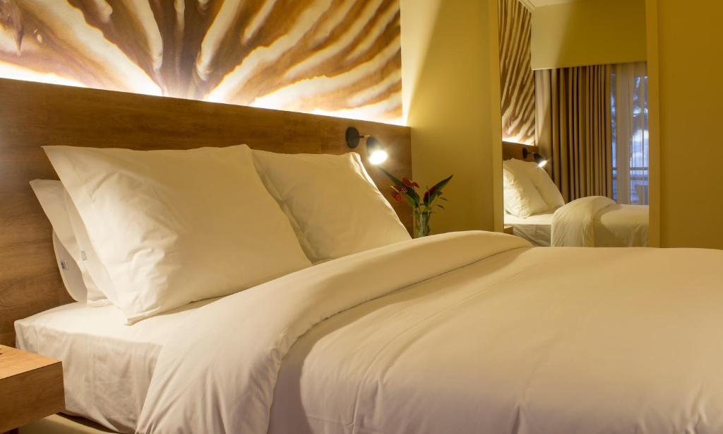 Calheta Beach - All-inclusive - Savoy Signature - Double Room With Mountain View - All Inclusive