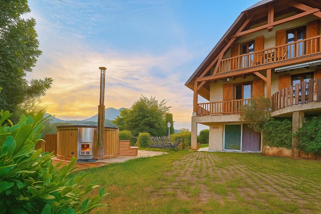 Φυσικό τοπίο κοντά σε αυτή η παραθεριστική κατοικία