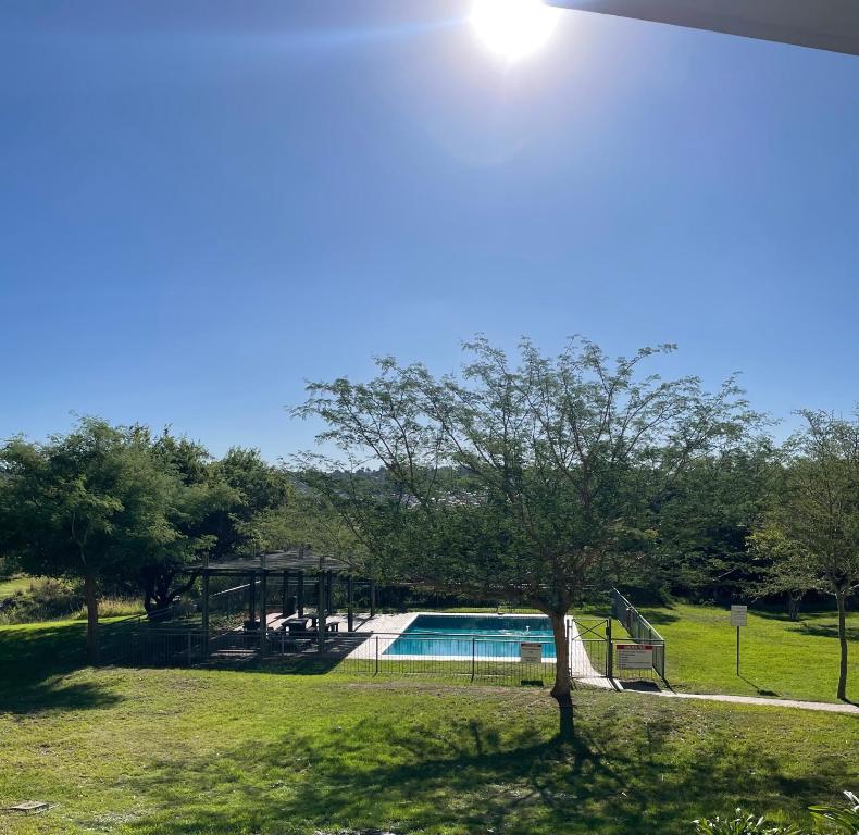 Πισίνα στο ή κοντά στο Jackal Luxury Escape