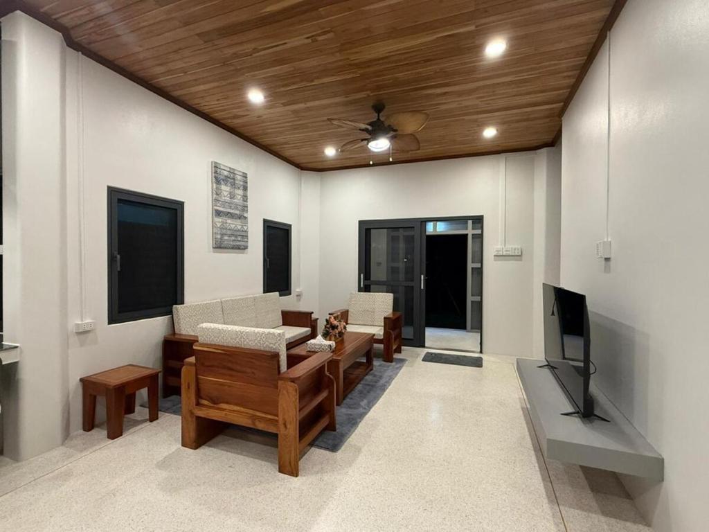 Longevity House Luangprabang