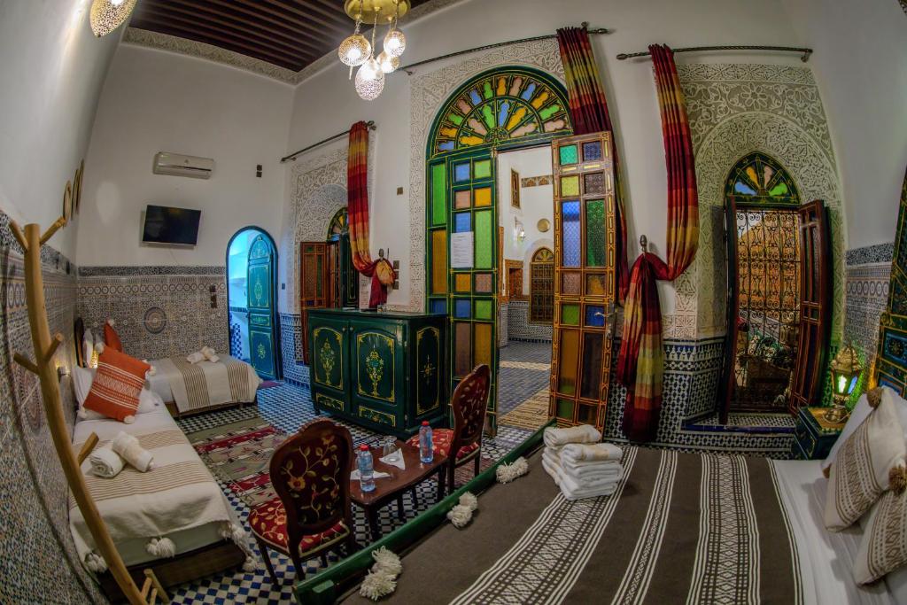 Posezení v ubytování Riad Dar Bahja - More Than a Stay