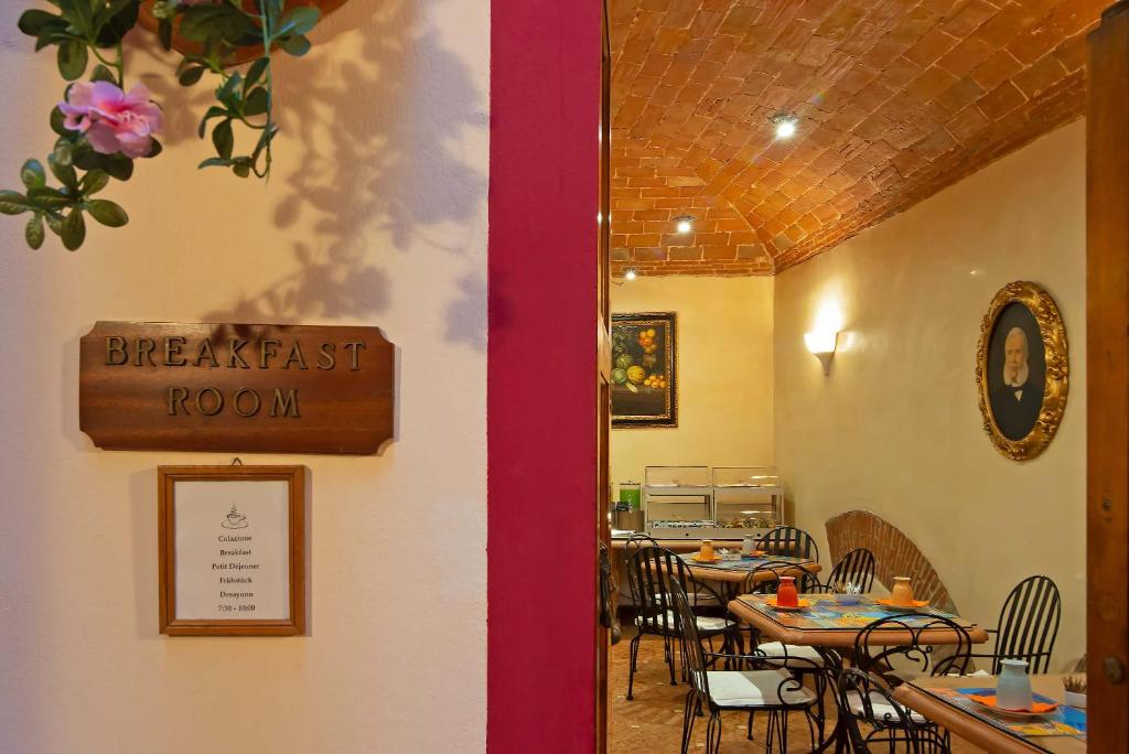 Hotel Porta Faenza - 5