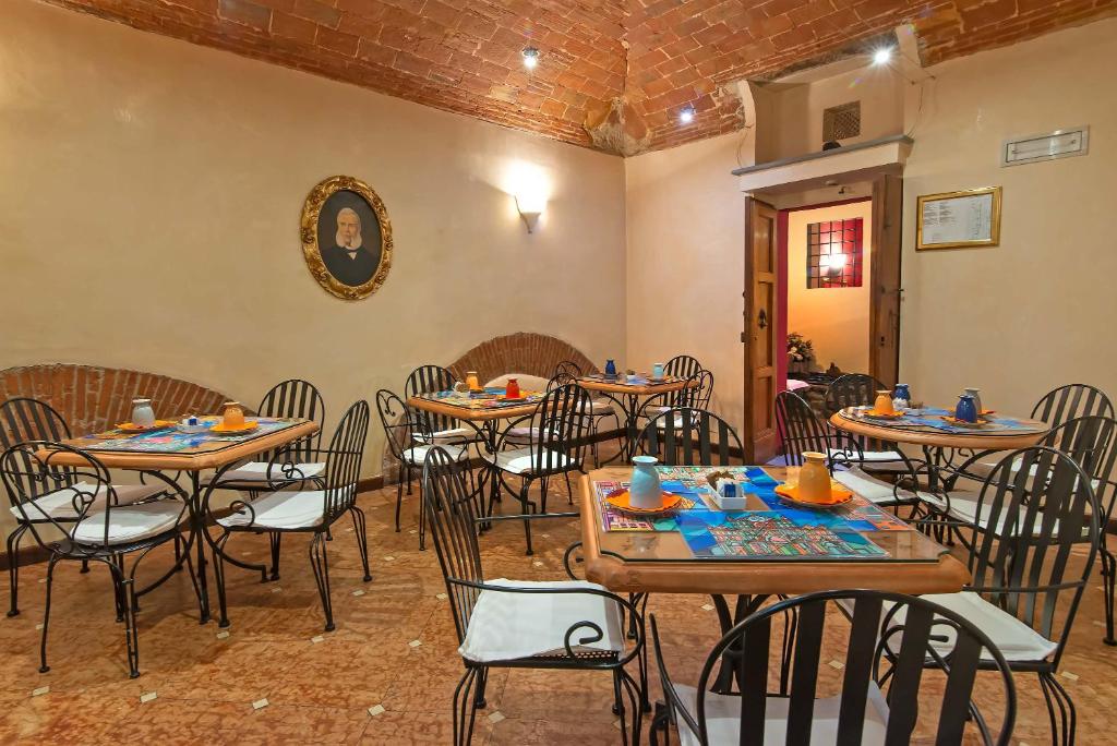 Hotel Porta Faenza - 10