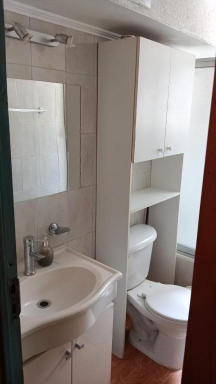 Koupelna v ubytování Departamento en arriendo por día