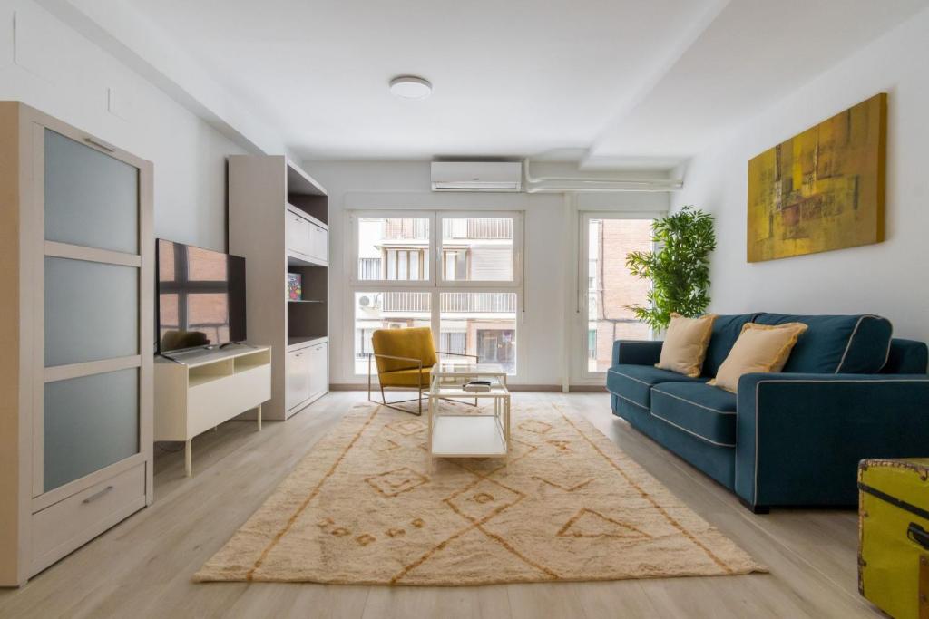 Bright new and wide- 1Bd 1Bth- Delicias