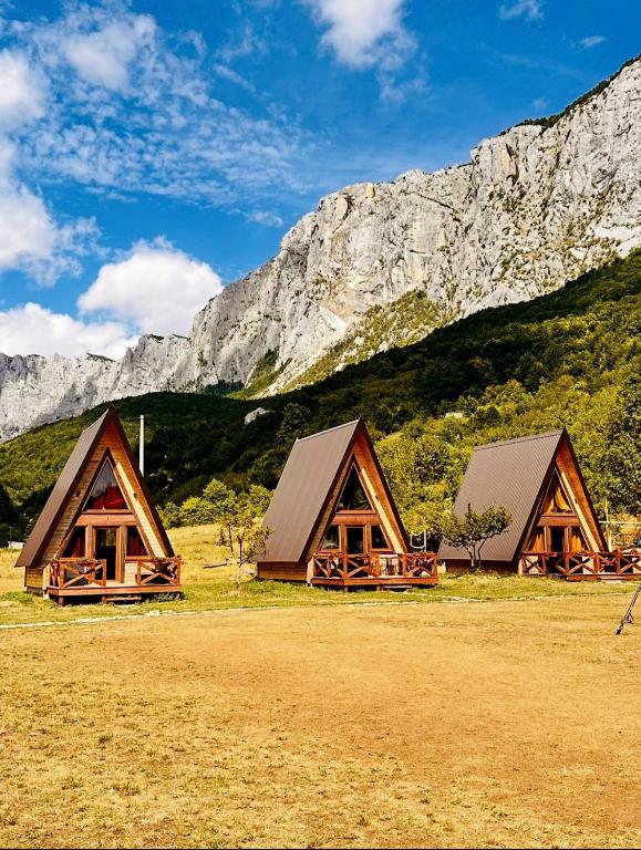 Etno Cottages Komarnica Authentic Peaceful Mountain Getaway