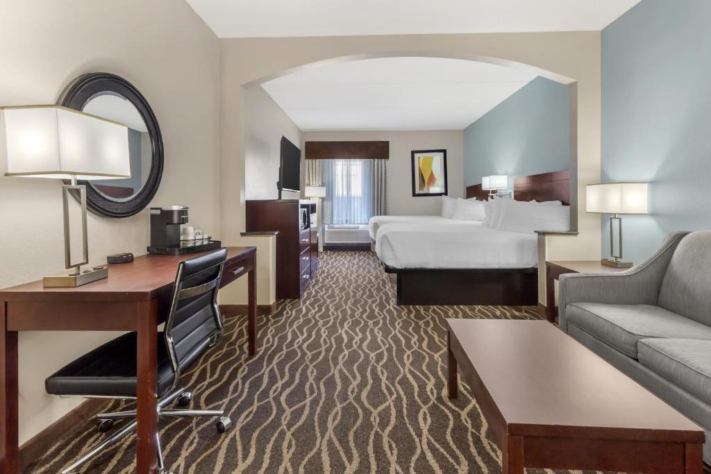 Best Western Plus Suites Greenville - Suite Queen Con Dos Camas Queen Y Sofá Cama