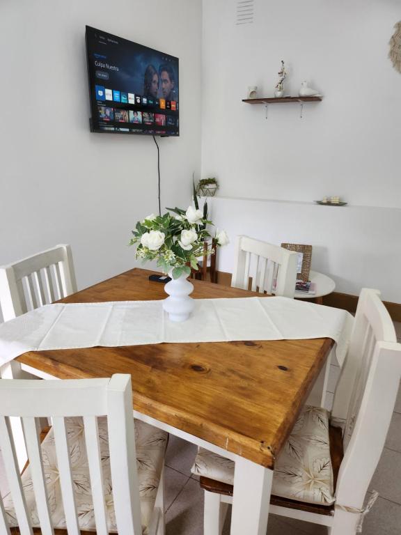 Bambú Los Perales Depto Familiar con Asador, patio, Aire Acondicionado y estacionamiento