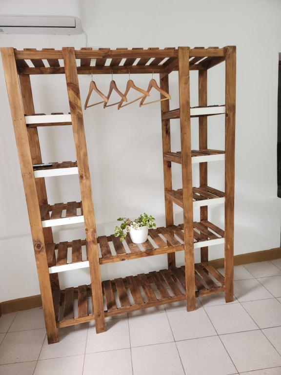 Bambú Los Perales Depto Familiar con Asador, patio, Aire Acondicionado y estacionamiento