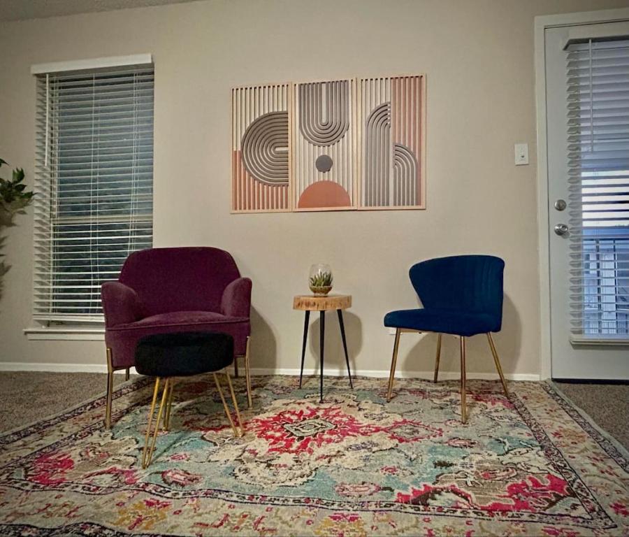 Χώρος καθιστικού στο Modern&Beautiful pool A plus ocation LongStayDiscount