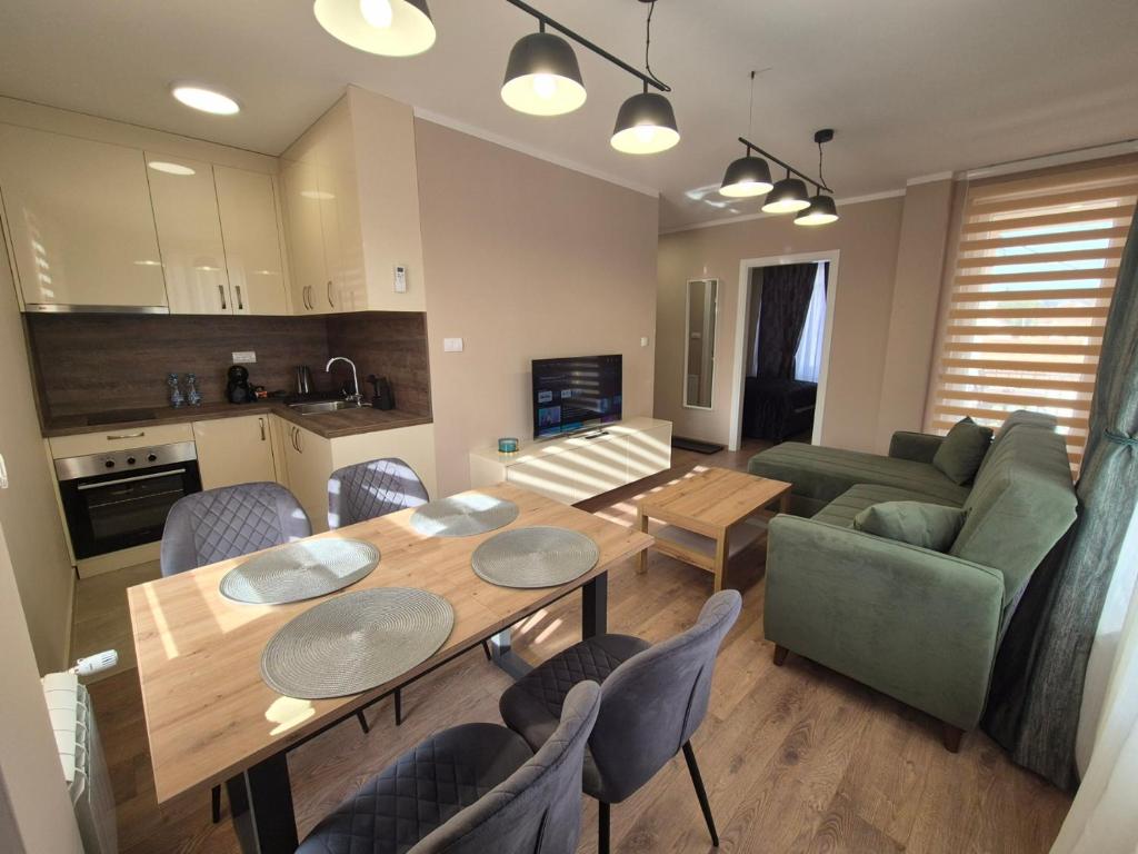 Kuchyň nebo kuchyňský kout v ubytování A apartmani