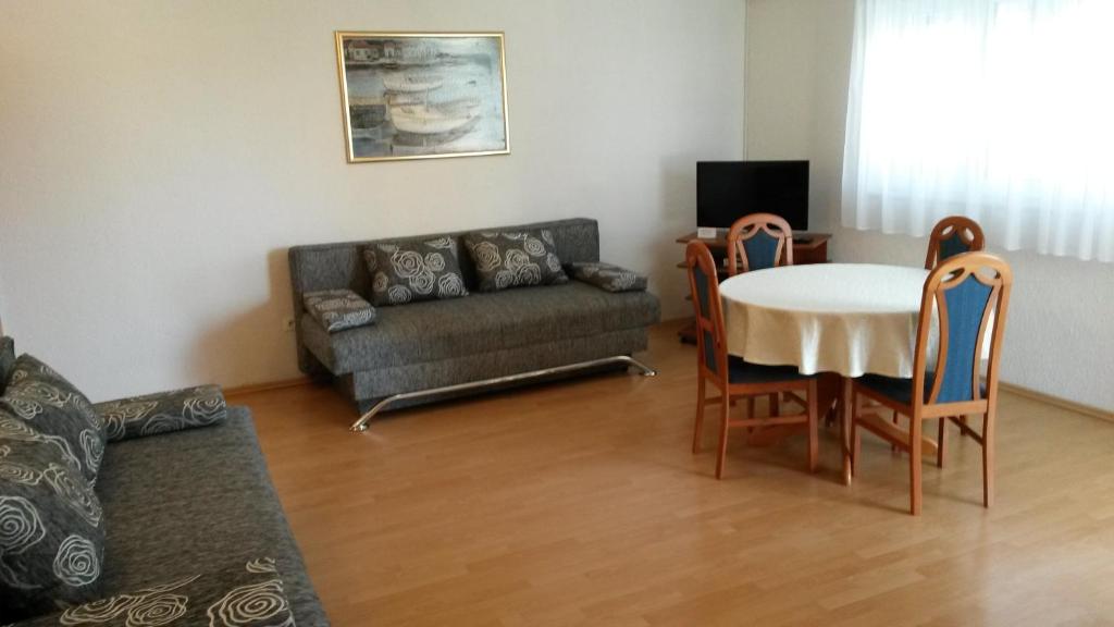 Χώρος καθιστικού στο Apartments Aria
