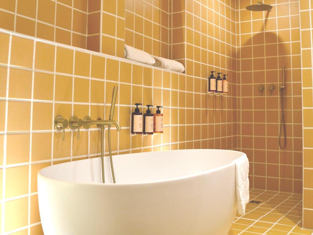 Hotel M Soleil - Montpellier Centre Saint Roch - 16