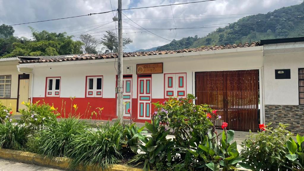 Γενική θέα στο βουνό ή θέα στο βουνό από  αυτός ο ξενώνας