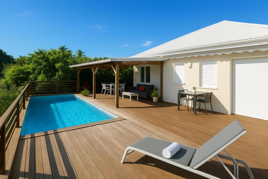 Πισίνα στο ή κοντά στο KazaFelicia-Villa avec piscine privée et vue mer