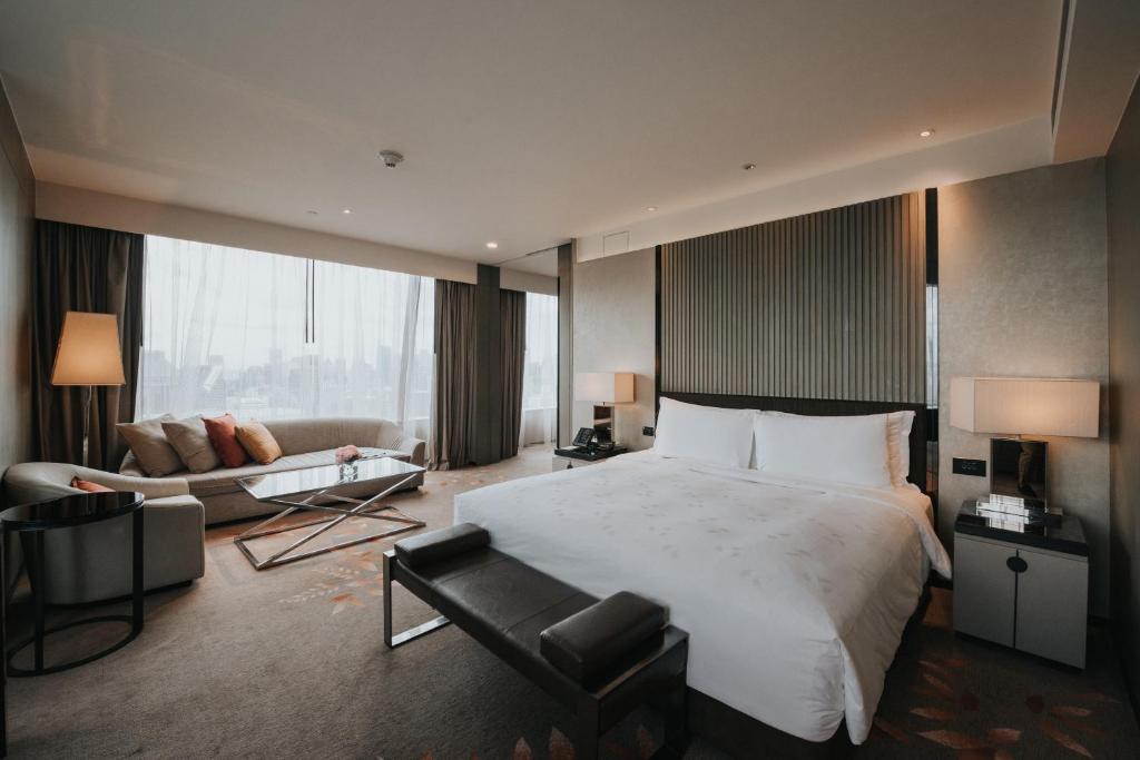 The Okura Prestige Bangkok photo