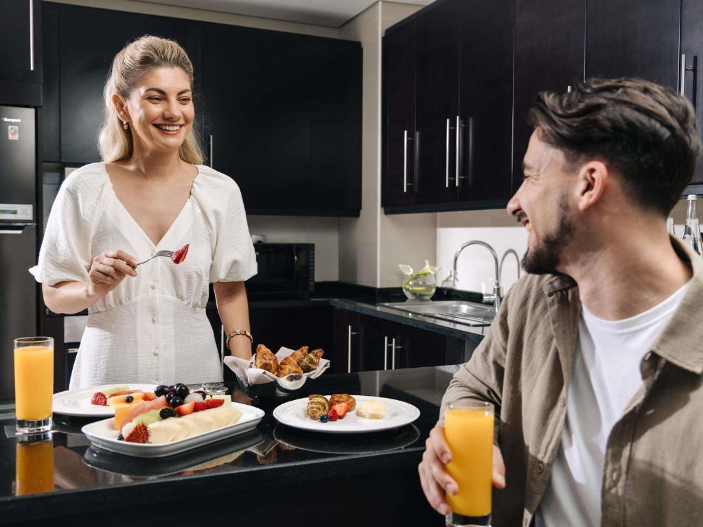 Pullman Dubai Jumeirah Lakes Towers - 
