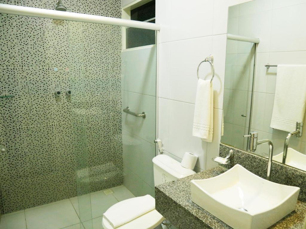 Koupelna v ubytování Caruaru Park Hotel