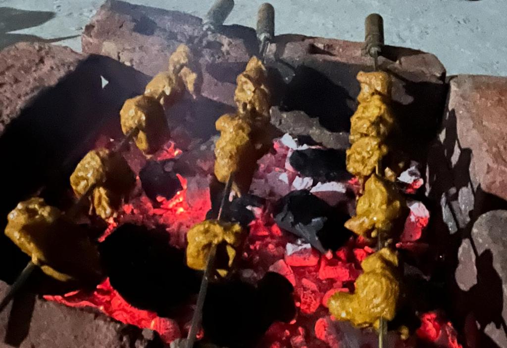 Εγκαταστάσεις μπάρμπεκιου για όλους τους επισκέπτες του δωματίου σε οικογενειακή κατοικία