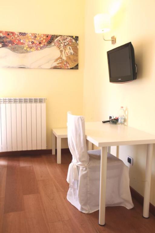 TV a/nebo společenská místnost v ubytování B&B da Peppe