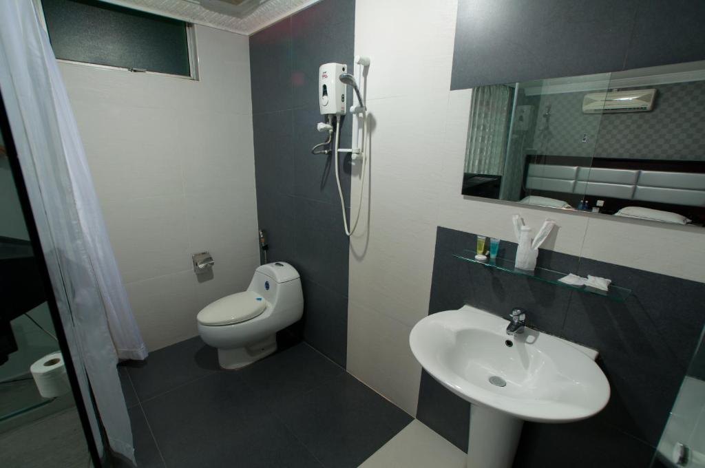 T Hotel Johor Bahru - Superior Twin Room