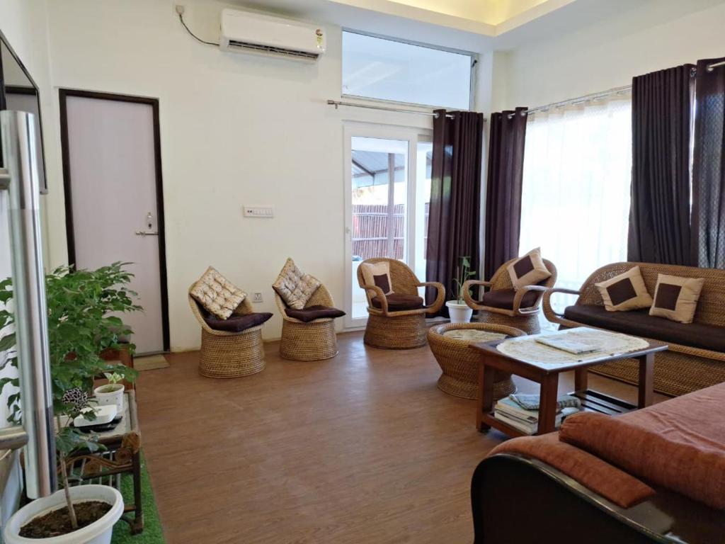 Χώρος καθιστικού στο Meadowlark