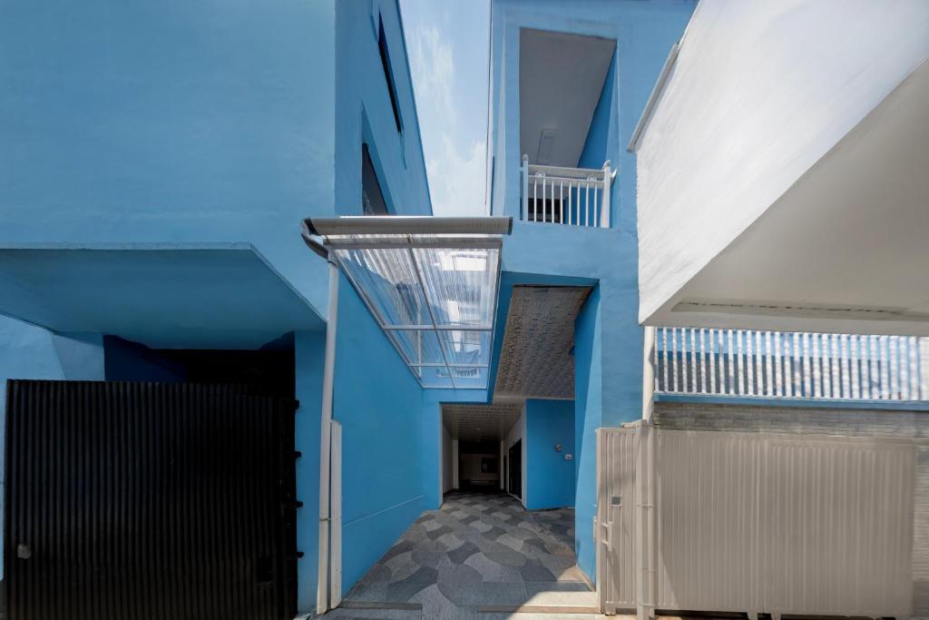 Φωτογραφία από το άλμπουμ του OYO 94843 L2s Guest House Ii Syariah σε Sukabumi