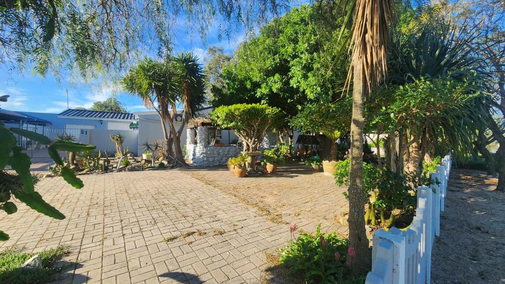 Zahrada ubytování Jakaranda Haven