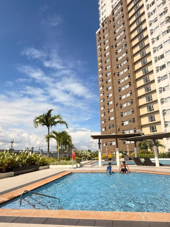 Πισίνα στο ή κοντά στο Emetheria Residence CDO