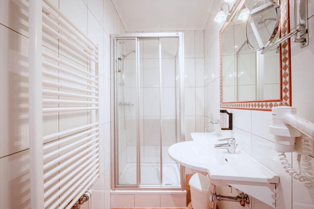 Harmls Aparthotel - 12