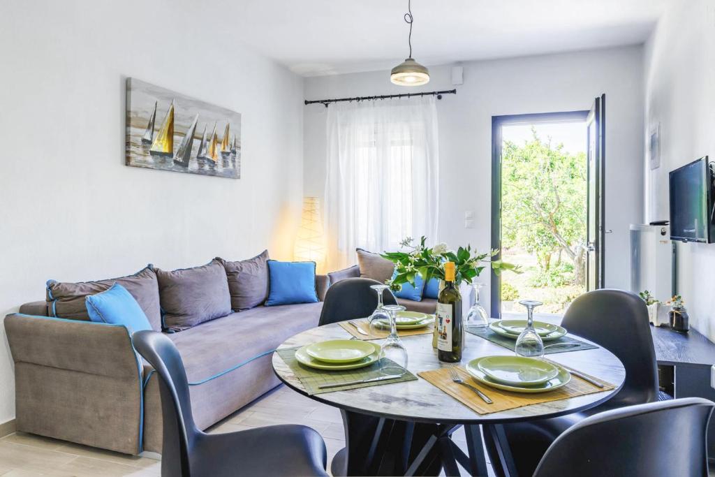 The Green Yard Apartment