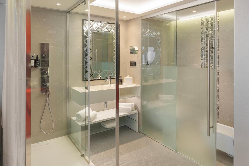 MYRIAD by SANA Hotels - 5