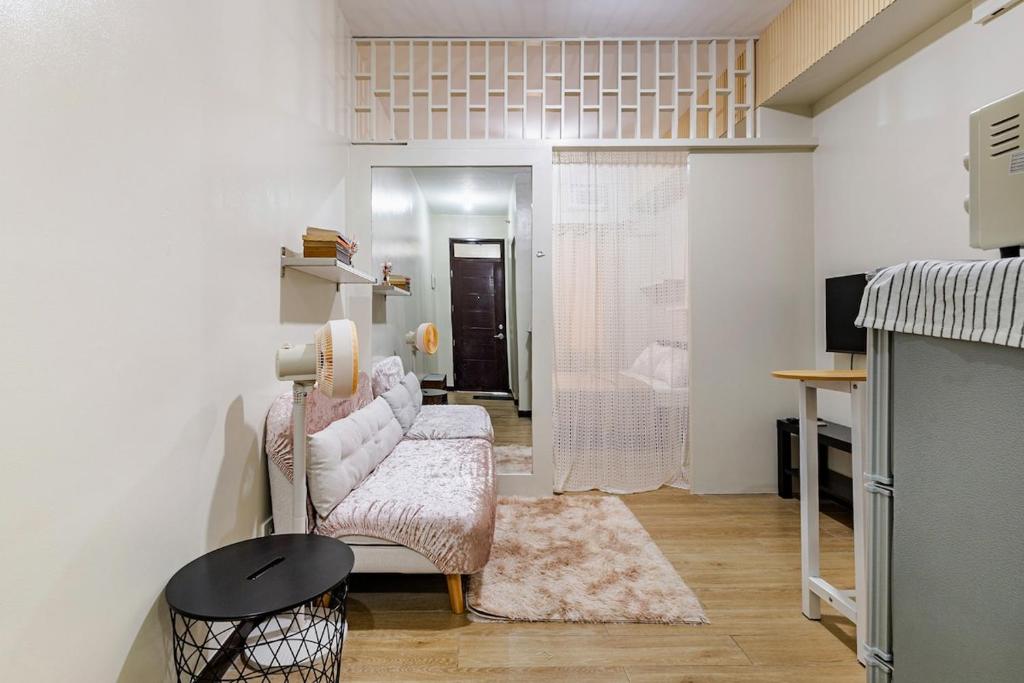 Ένα ή περισσότερα κρεβάτια σε δωμάτιο στο Self-Checkin - Piekny Dom - A Beautiful Home