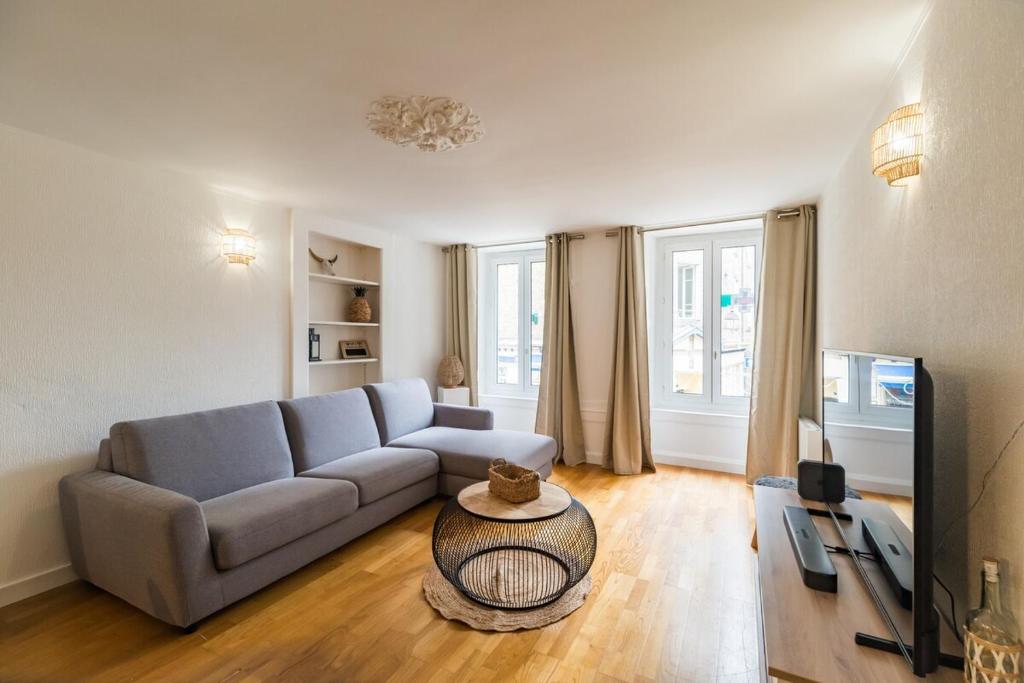 Φωτογραφία από το άλμπουμ του Logement de charme au centre de Guingamp pour 8 στο Guingamp