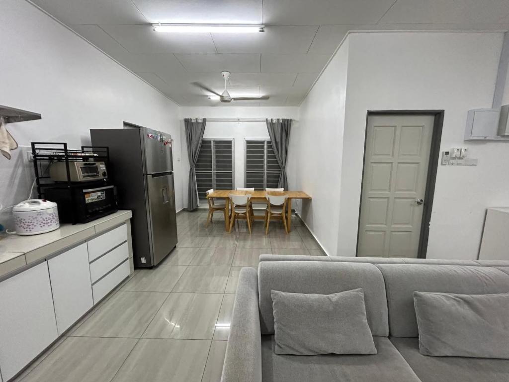 Η κουζίνα ή μικρή κουζίνα στο Silliau curve stays